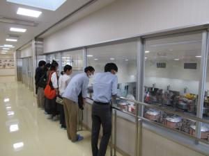 給食場