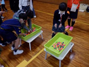 1119スカウト大会　スーパーボールはこび1