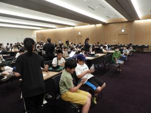 参加賞の贈呈