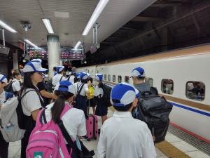 0823　上野駅にて　北陸新幹線乗車