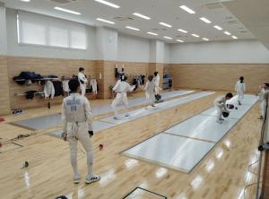 フェンシングクラブ活動の様子