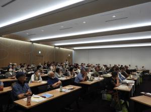 文学大会川柳の部の様子