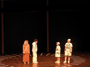 演劇フェスティバルケンと夢の箱の公演の様子