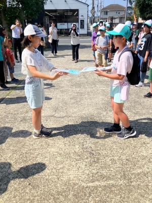 0721姉妹都市親善友好少年交歓研修 妙雲寺訪問の様子1