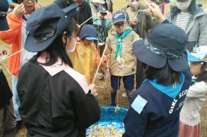 1117スカウト大会　午前プログラム　飴釣り2