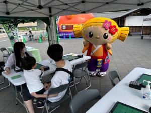 オセロブースにみとちゃん