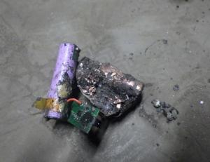 消火後のリチウムイオン電池