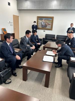 協定書への署名
