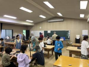 竹工作の様子⑵
