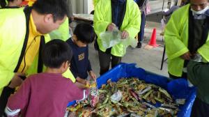 お菓子詰め放題２
