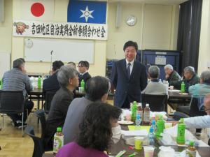 懇親会の様子