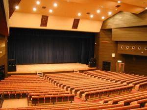 東海文化センターホール
