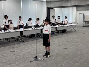報告会様子２