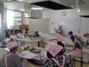 食生活改善推進員のメニューの説明