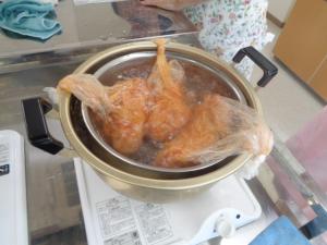 健康料理教室調理中の鍋の中の写真