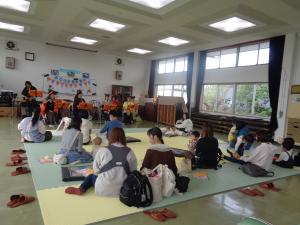 みとぴよ音楽隊のハロウィンコンサートの様子